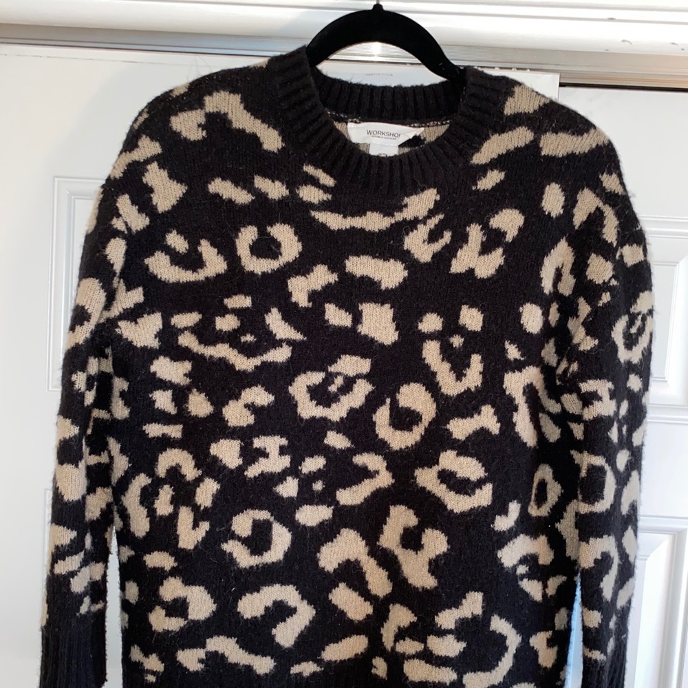Oversized cheetah print sweater
